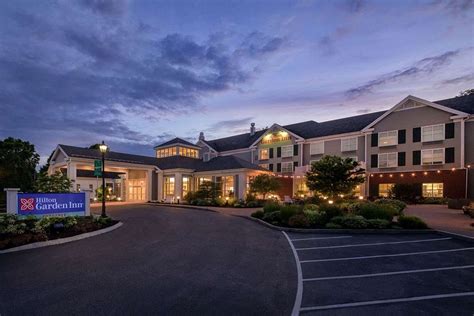 near me hotel